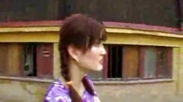 La brune aux gros seins Eva extrait film porno amateur Gets baise deux ex-petits amis