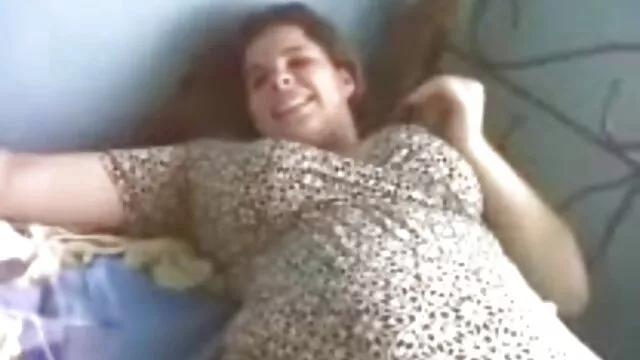 Deux mecs musclés baisent la bouche video porno gratuite a regarder d'une blonde sexy avec leurs grosses bites