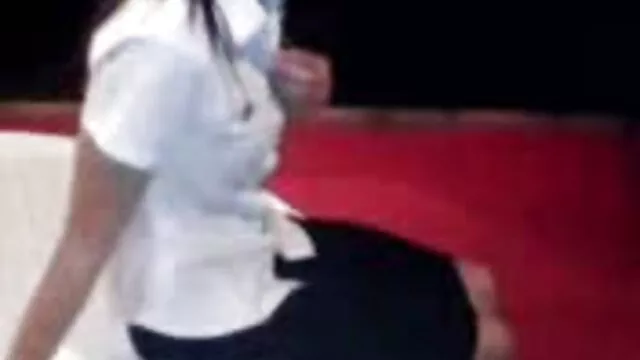 Jolie transexuelle en extrait video x francais body sexy caresse la bite et le cul