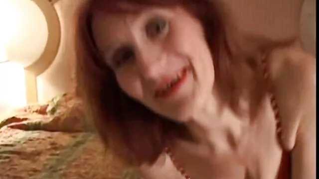 Une blonde sexy video x gratuit vieille passionnée suce une grosse bite et se fait sodomiser