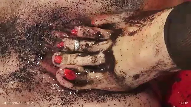 Trans se branle et film porno francais video jouit dans sa bouche